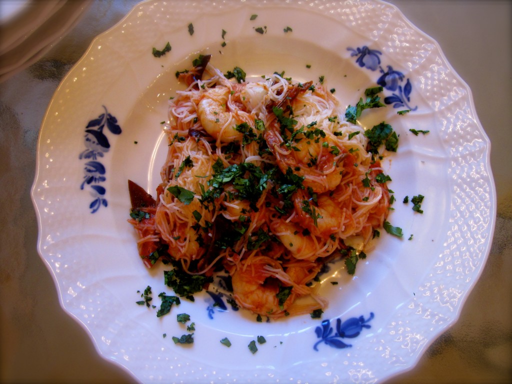 DORIE DOES ASIA:  SHRIMP AND CELLOPHANE NOODLES