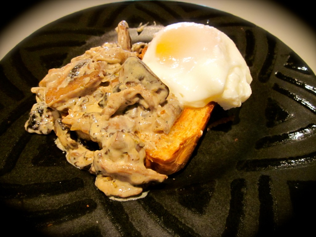 Creamy Mushrooms and Eggs