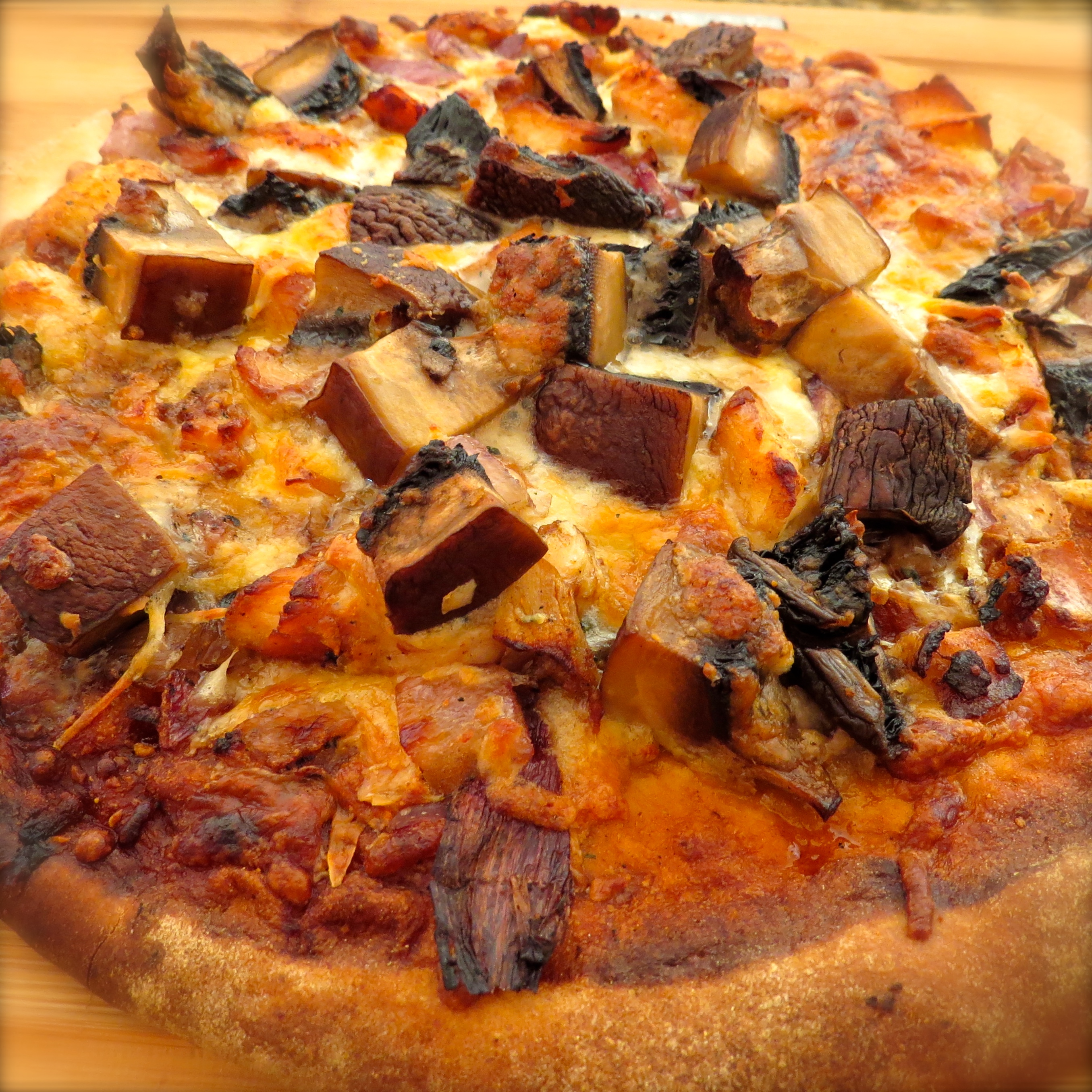 I added the leftover Portobello to last week-end's pizza.
